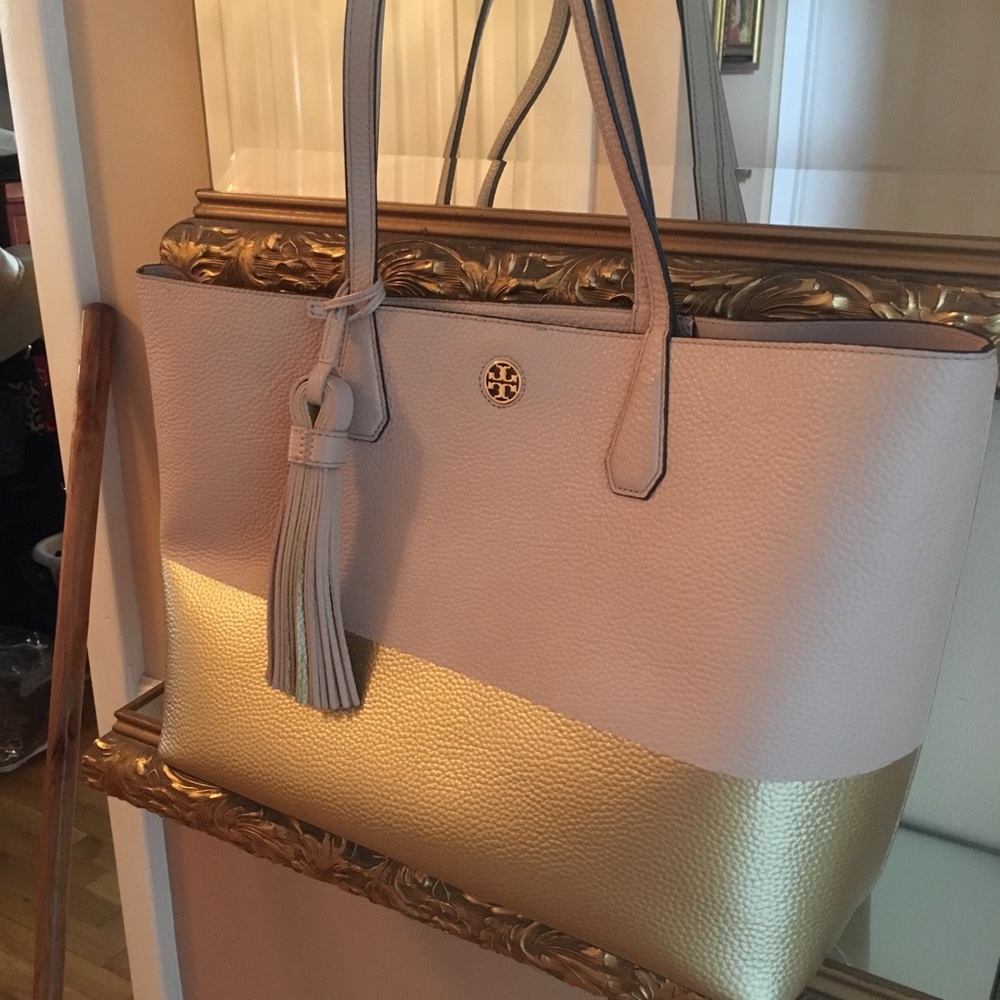 Oversized tote